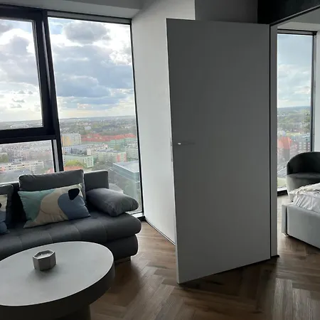 Hanza Tower 19 Floor 2 * Szczecin